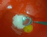 A picture of step 3 of Cinnamon pan cake.