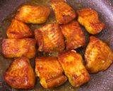 A picture of step 3 of Basa Coconut Fish Curry.