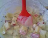 A picture of step 3 of Yogurt fruit pudding.