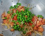 A picture of step 4 of Spinach and green peas Pulao.