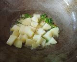 A picture of step 1 of Sabudana khichdi.