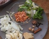 Foto langkah ke 1 dari resep Sop Ayam Kampung presto ala resto.