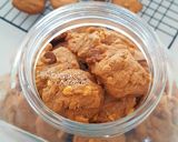 A picture of step 3 of Malaysian Chocolate chips and almond nips cookies.