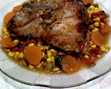 Foto del paso 3 de la receta: Bife de cerdo en salsa de maíz, tomate y zanahoria