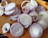 சூடான ஆனியன் பஜ்ஜி (Onion bajji recipe in tamil) ரெசிபி ஸ்டேப் 2 புகைப்படம்