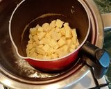Foto del passaggio 17 della ricetta Cheesecake con Pasta Sfoglia Dolce Friabile e Salsa di Ciliegie a Specchio