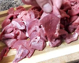 Foto del paso 1 de la receta: Ternera en salsa de ostras