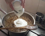 Foto del paso 4 de la receta: Solomillo de cerdo a la crema de champiñones
