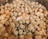 Foto del paso 2 de la receta: Crema de garbanzos y langostinos