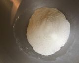 Une image de l'étape 2 de Pâte brisée au raisin blanc.