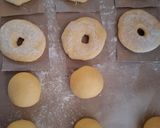 Foto langkah ke 6 dari resep Donat Rumahan.