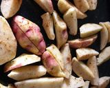 A picture of step 5 of Spicy potato wedges.