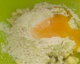 Une image de l'étape 3 de Cake moelleux.