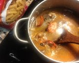 Foto del paso 2 de la receta: Espirales con chorizo setas y gambones