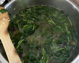 A picture of step 4 of Spinach and rice in lemon 🍋 😃.