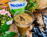 Foto langkah ke 3 dari resep Es Kopi Creamy Matcha.