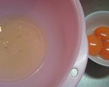 Foto langkah ke 2 dari resep Simple sponge cake lembut no sp (topping meises).