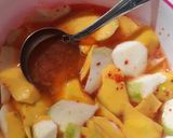 Foto langkah ke 3 dari resep Asinan mangga.