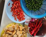 Foto langkah ke 1 dari resep Oncom Leunca Kemangi Wangi Akang Miko.