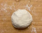 Foto del passaggio 2 della ricetta Focaccia di yogurt greco e fichi