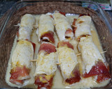 Foto del paso 5 de la receta: Rollitos de ave con jamón y queso
