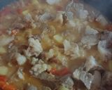 Foto del paso 7 de la receta: Osobuco de cerdo guisado en sartén