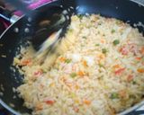 A picture of step 5 of Fried left over rice.