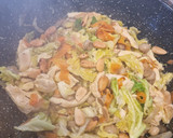 Foto del paso 4 de la receta: Pollo con almendras y salsa Tamari