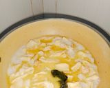 Foto langkah ke 2 dari resep Lodeh Udang Tahu Simple.
