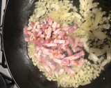 Foto del paso 2 de la receta: Espaguetis con nata y bacon