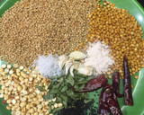 செட்டிநாடு இட்லி பொடி ரெசிபி ஸ்டேப் 4 புகைப்படம்