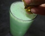 A picture of step 6 of Cashews khus milk smoothie😋.