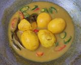 Foto langkah ke 3 dari resep Telur Bumbu Kunyit Terasi.