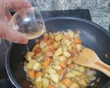 Foto del paso 5 de la receta: Solomillo de Pavo con salsa de manzana