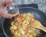 Foto del paso 5 de la receta: Solomillo de Pavo con salsa de manzana