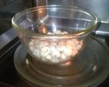A picture of step 2 of Makhana Chaat.