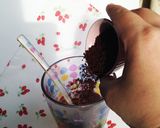 A picture of step 3 of Easy! Instant Coffee Jelly.
