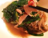 A picture of step 3 of Low-Carb Ethnic-Style Motsu Nabe (2g Carbs).