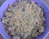 A picture of step 4 of Tofette pasta with peppers.
