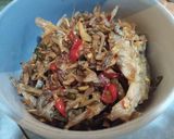 Foto langkah ke 5 dari resep Ikan Asin Cabe Bawang (Gereh Lombok Brambang).