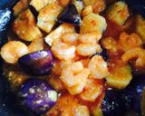 A picture of step 6 of Eggplant and Shrimp in Chili Sauce Stir-Fry.