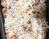 A picture of step 6 of Cheesy sausage & veg pasta.
