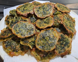 Foto del paso 4 de la receta: Buñuelos de acelga al horno súper fáciles sin tacc