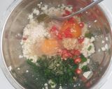 Gambar langkah 2 resipi Tahu Dadar Telur Seaweed.