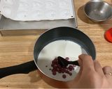 Foto langkah ke 1 dari resep Ruby ice cream pudding #homemadebylita.