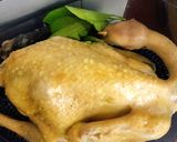 Hình bước làm 1 của món Gà bóp rau răm