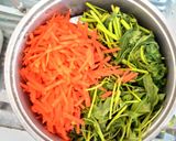 Foto langkah ke 2 dari resep Urap Sayur Bumbu Kukus.