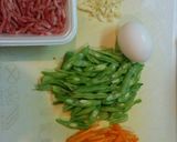 Foto langkah ke 1 dari resep Buncis wortel cah telur dan daging.