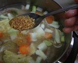 Foto langkah ke 6 dari resep Sop ceker kentang.