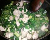 Foto del paso 2 de la receta: Canastitas de puerro, pollo y queso